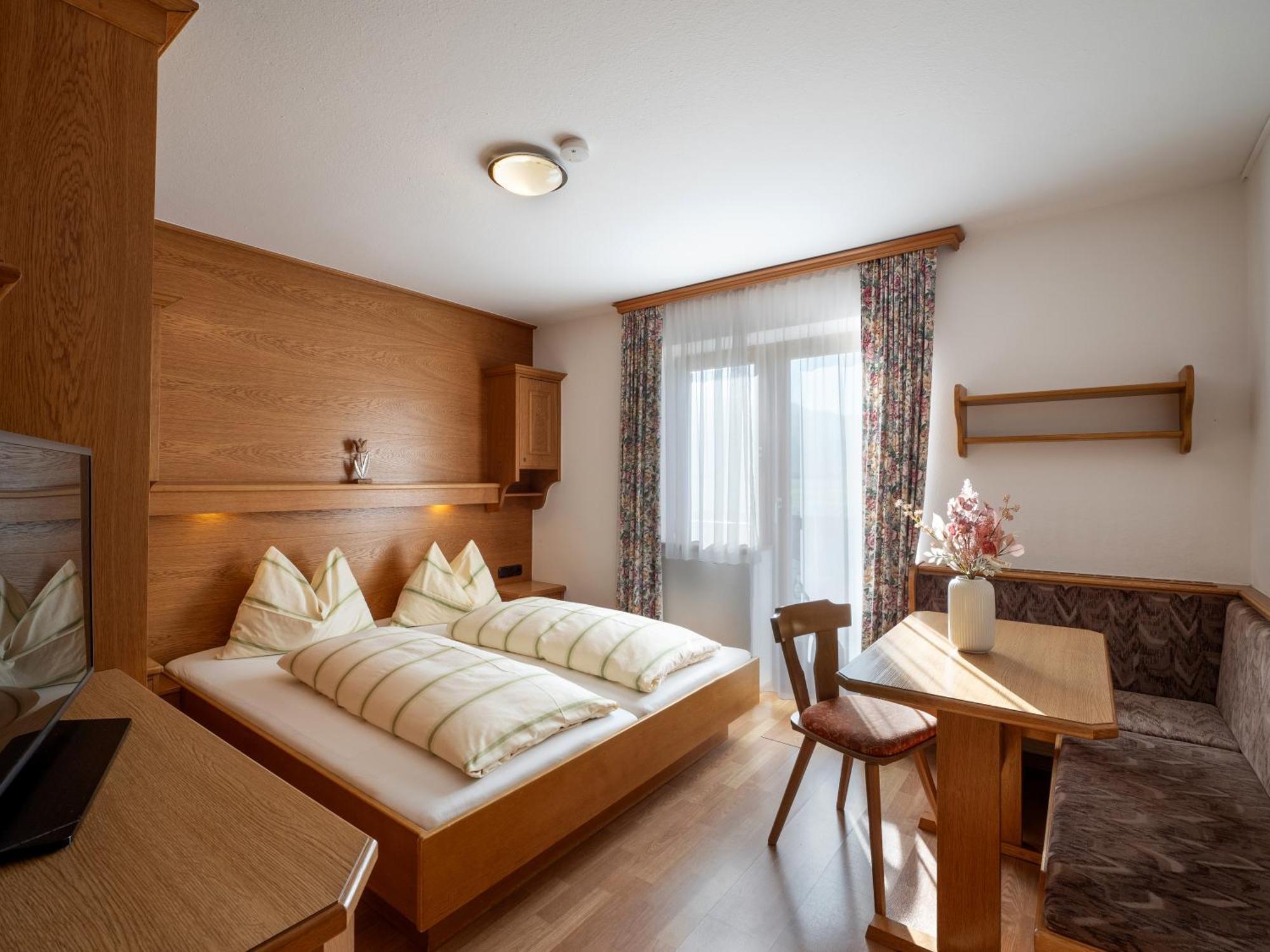 Apartment-Pension Schmiedererhof Sankt Johann in Tirol Esterno foto